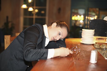 二日酔い 飲みすぎ にエカスで健康習慣酒で失敗しない口コミ